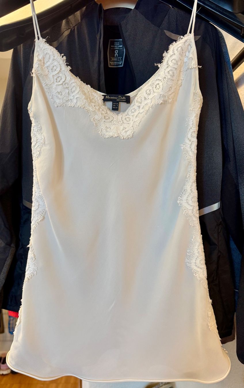 Massimo Dutti Tops: Massimo Dutti Top – D'occasion à Zürich par VictoriaGVA 1