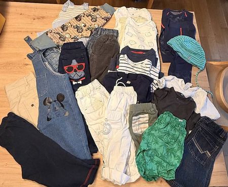 Kleiderpaket Junge Grösse 92