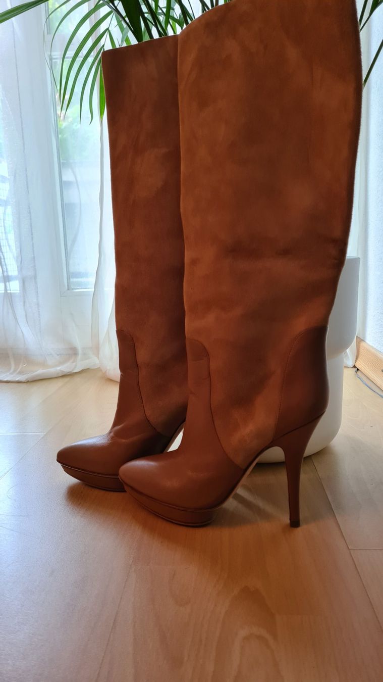 Bally Damenschuhe: Bally Wildleder Stiefel neuwertig gr 38 – Gebraucht aus Zürich von Isa0111 1