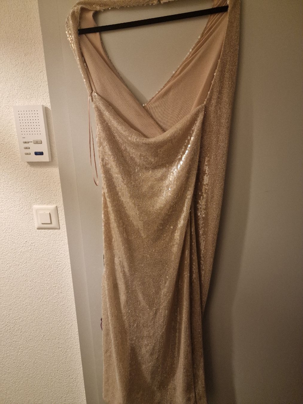 Zara Kleider: Glitzerndes Paillettenkleid  Zara – Neu und originalverpackt aus Winterthur von Winti1993 3