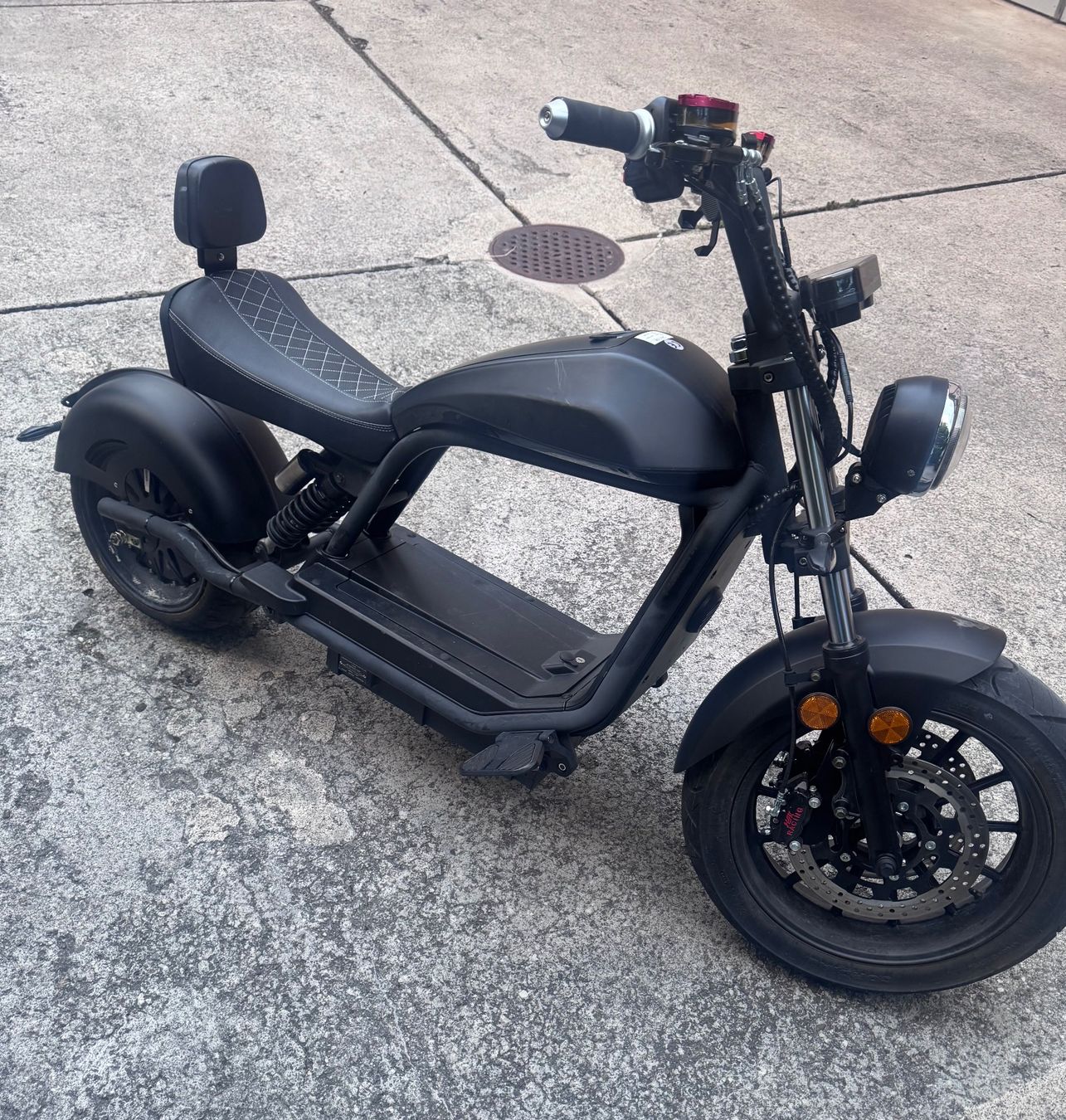 Veicoli elettrici: E-Roller Premium 6.0 SE – Usato da Zürich venduto da chr_w6bj 1