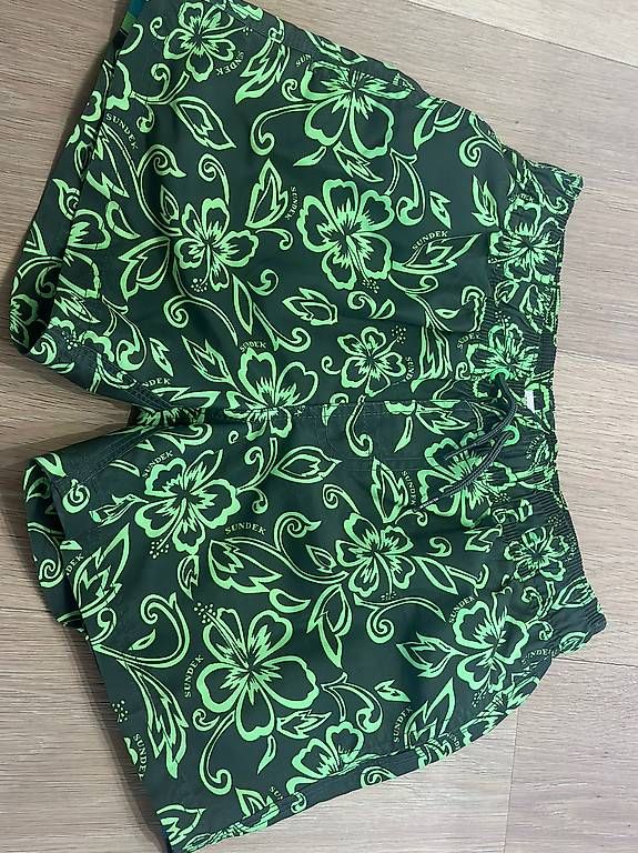 Badehosen: Sundek Kinder-Badehose – Gebraucht aus Merlischachen von Jamie-Tristan 1