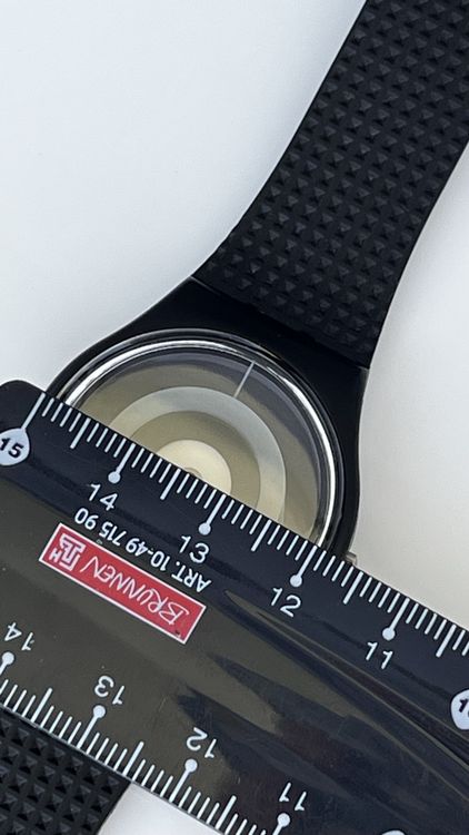 Swatch Orologi: Swatch Uhr, schwarz, für Sammler  – Usato da Grenchen venduto da chththl 3