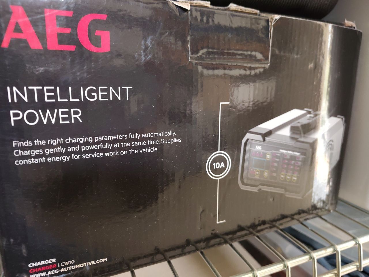 Caricabatterie: AEG Batterieladegerät CW10 mit 10A - TESTSIEGER – Usato da Bassersdorf venduto da ann_n659 1