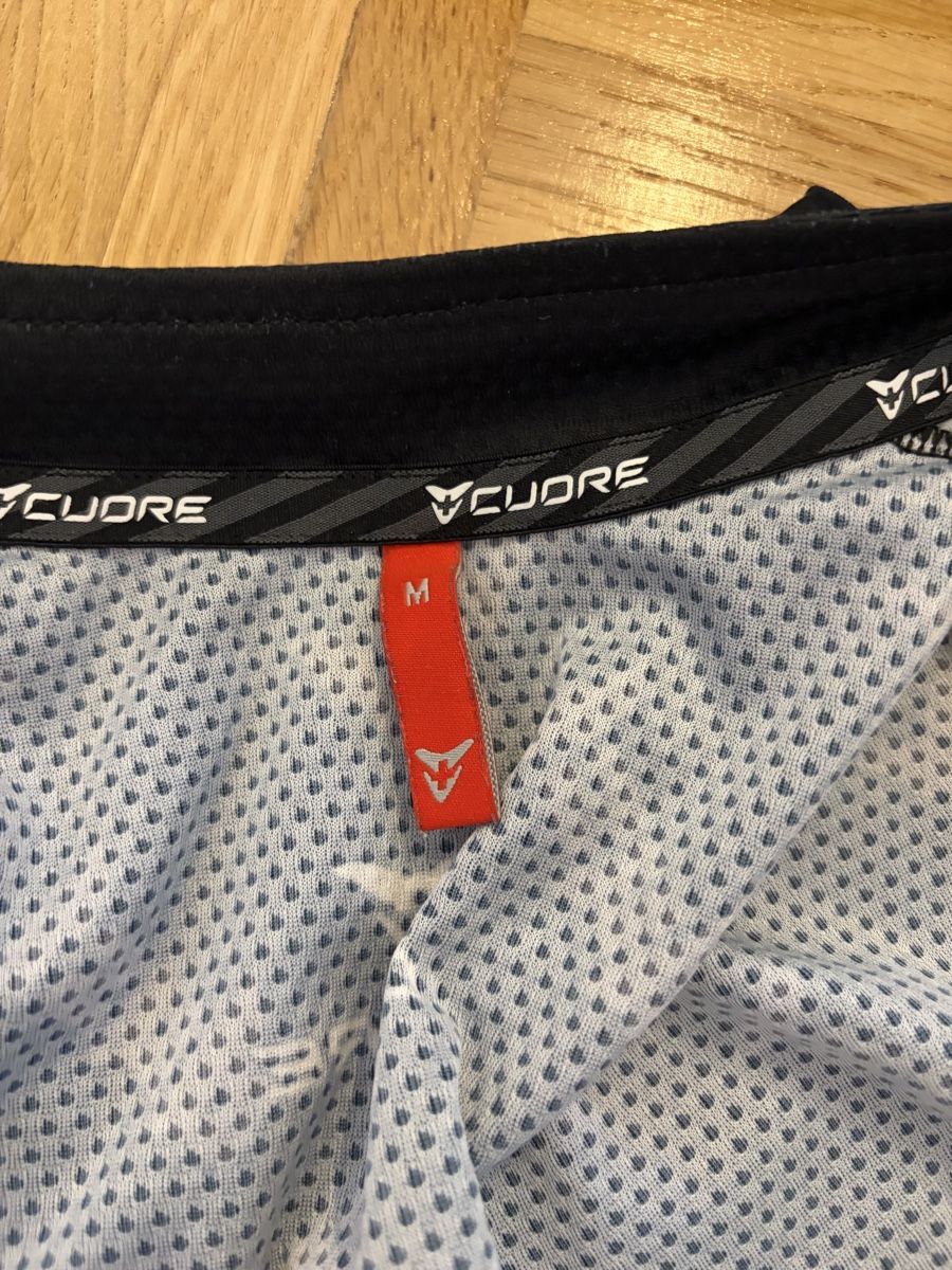 Canottiere & Pantaloni: Radtriko cuore – Usato da Fehraltorf venduto da van_dw58 4