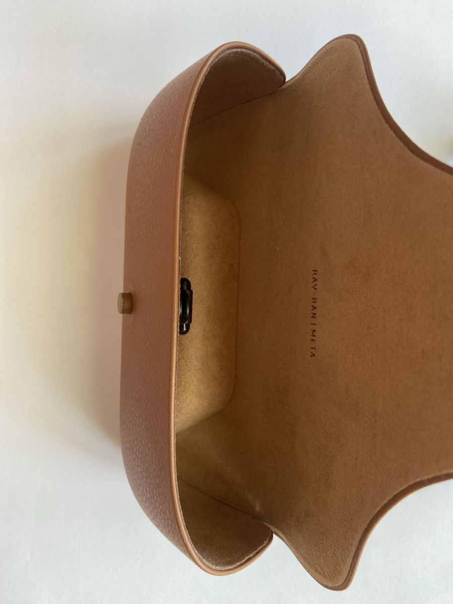 Ray-Ban Occhiali & Lenti: Sonnenbrille Ray-Ban smart glasses META – Usato da Zürich venduto da ManonsVintage 1