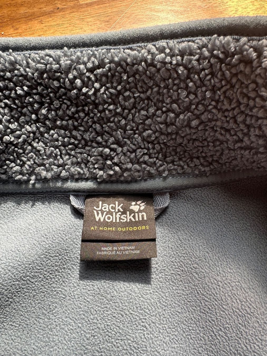 Jack Wolfskin Giacche: Jack Wolfskin jacke – Usato da Herzogenbuchsee venduto da SaRaDe77 2