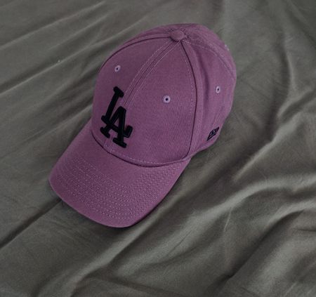 New Era 9FORTY Kappe Lila One Size Fits Most neuwertig