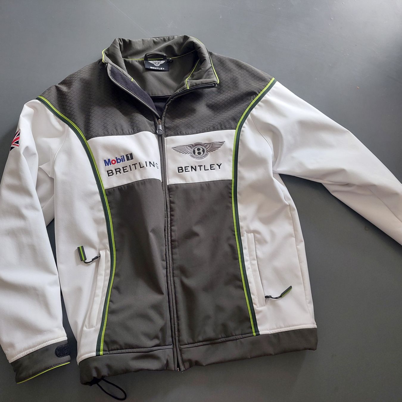 Giacche & Cappotti: Bentley Jacke Gr.M – Usato da Ermenswil venduto da Ingram0 2