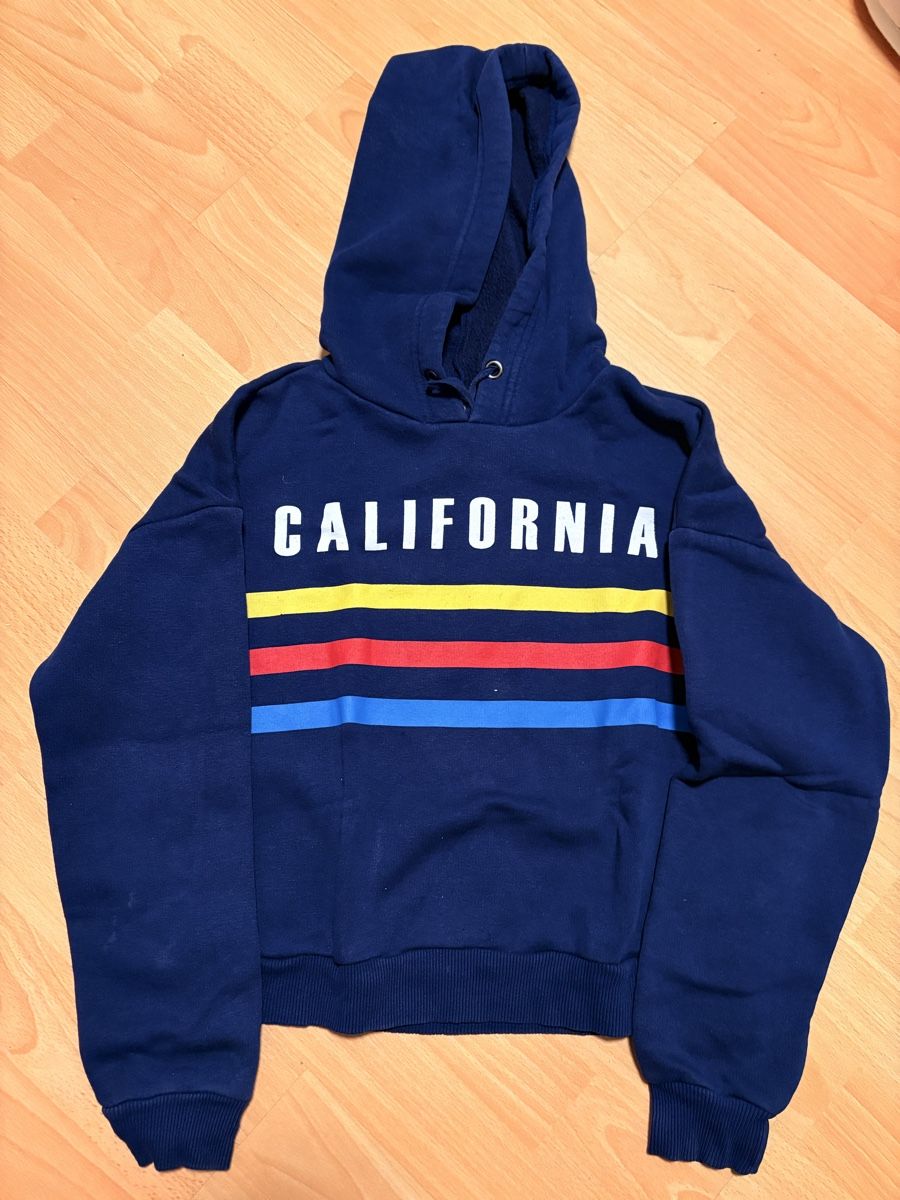 Pulls & Sweat-shirts: Pullover – Neuf (Voir description) à Herzogenbuchsee par Gd.5