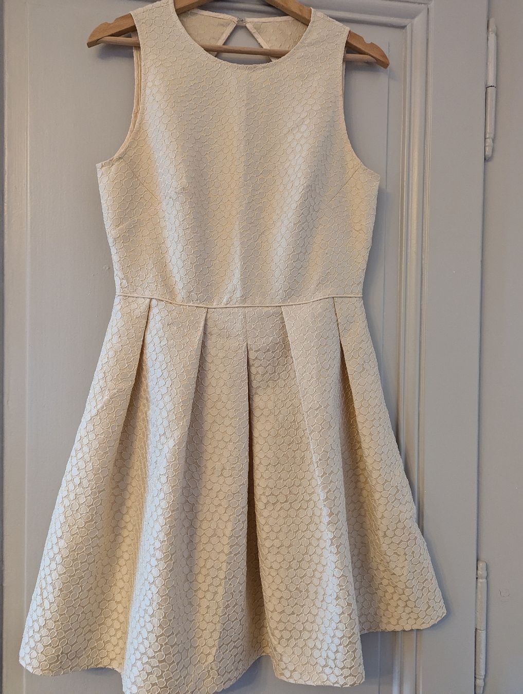 Tara Jarmon Kleider: sublime robe Tara jarmon taille 40 – Neu (gemäss Beschreibung) aus Montreux von dem_gyt9