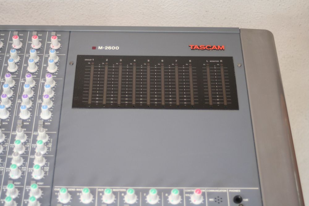 Tascam M2600 24 Kanal Mischpult | Kaufen auf Ricardo
