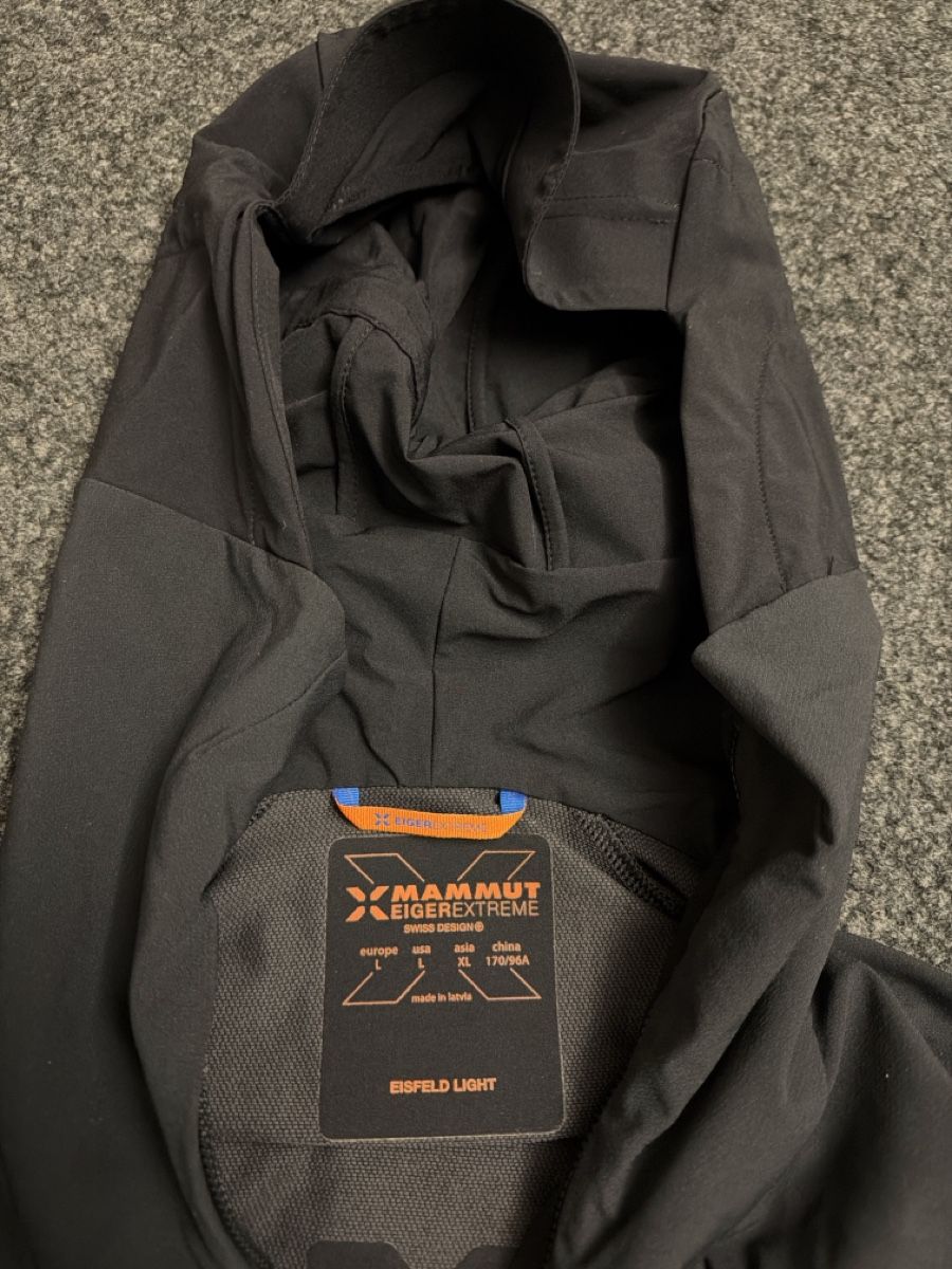Mammut Giacche: Mammut Eisfeld Light Jacke, Top Zustand – Usato da Thun venduto da BanjoDan 2