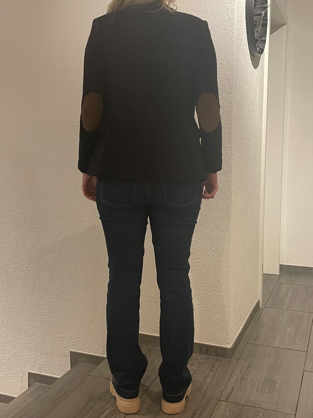 Giacche: Schicker Blazer mit Ellenbogen Patches, Grösse 38 – Usato da Immensee venduto da Tscharro 2