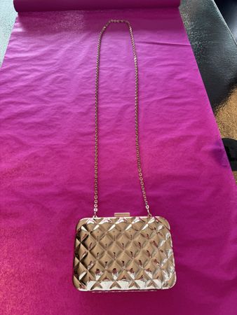 H&M kleine Clutch Tasche Kunststoff Box