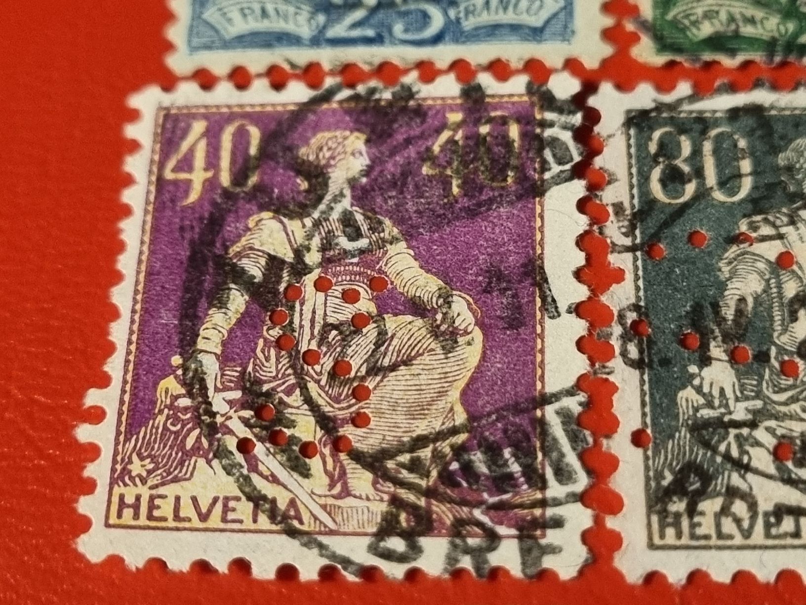 Tutti i francobolli: SAMMLUNG SCHWEIZ - PERFINS - ALTWERTE AB 1888  – Usato da Heimenschwand venduto da rog_p7h9 3