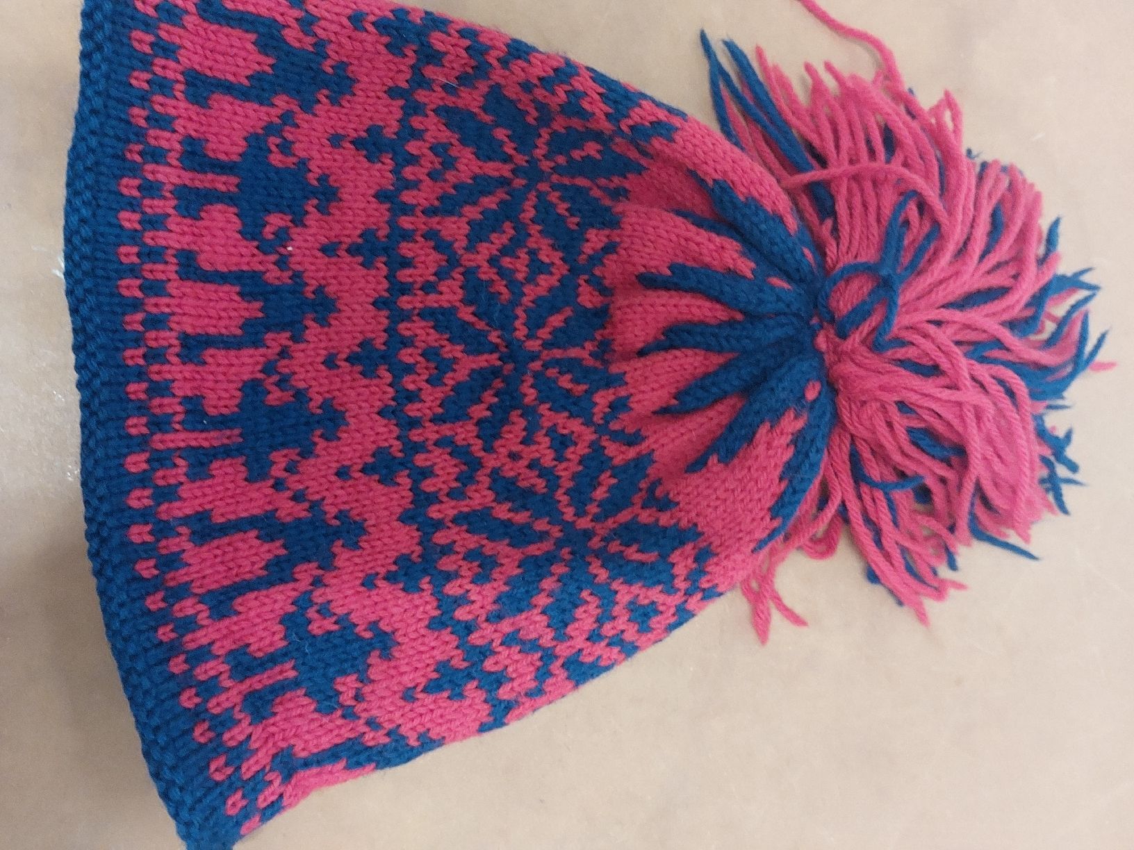 Sonstige Damenmode: Warme Norwegerkappe  handgestrickt – Neu (gemäss Beschreibung) aus Summaprada von nora014 1