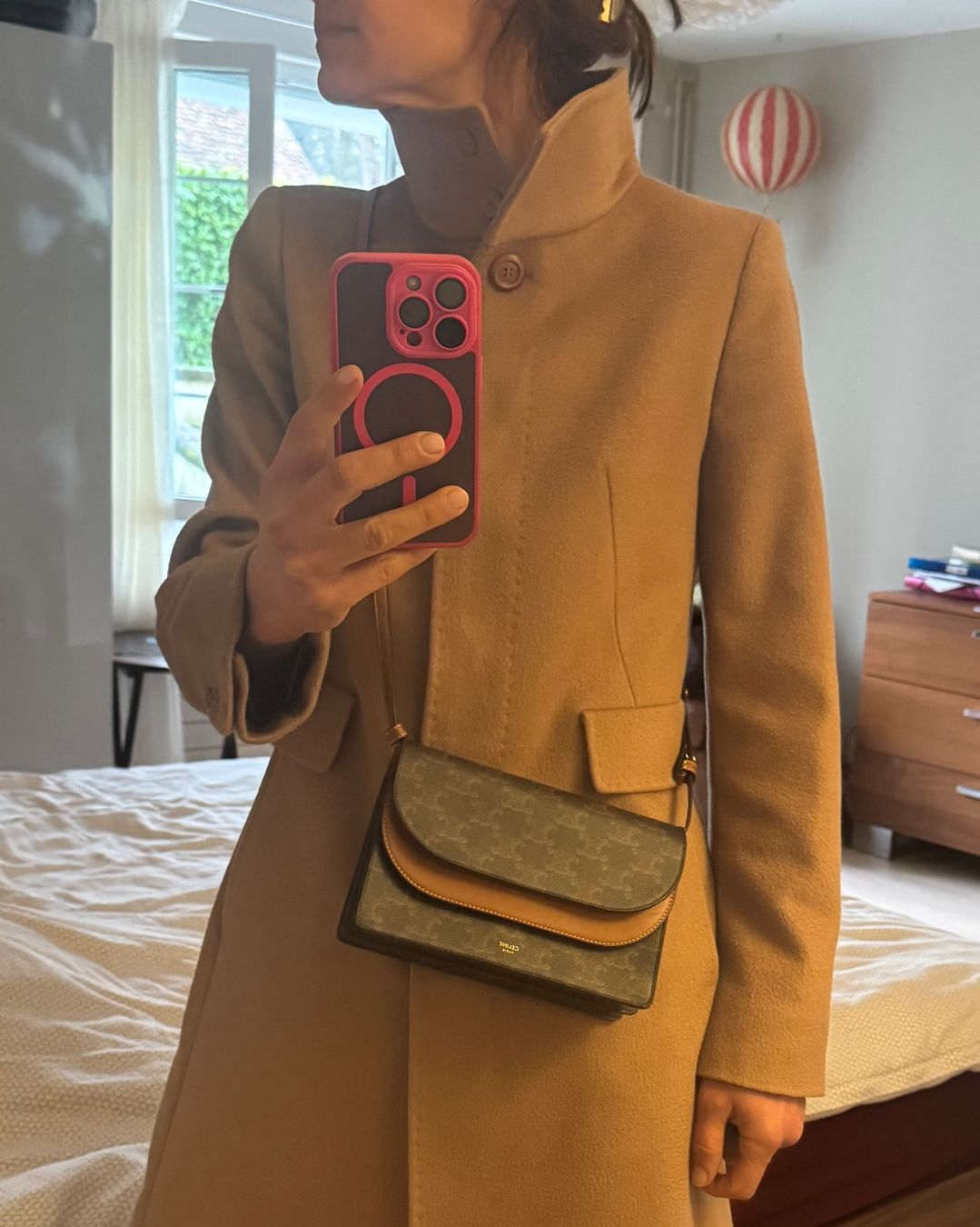 Celine Borse: Céline Shoulder Bag – Nuovo (secondo la descrizione) da Commugny venduto da audemariew 8
