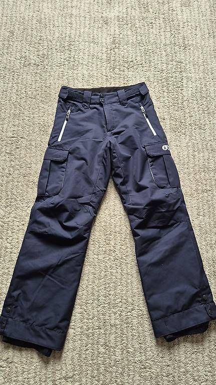 Pantalons: SKI PANT_PICTURE_SIZE 14 – D'occasion à Bern par sho_9vjg 1