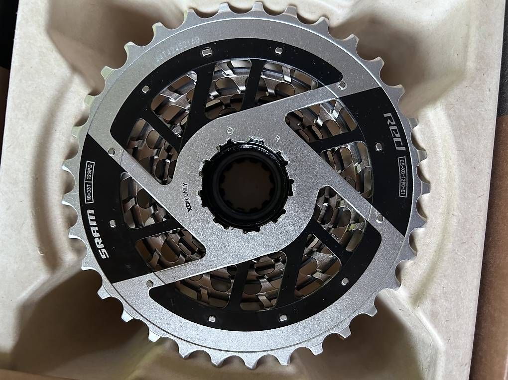 Ersatzteile: SRAM Red (neuf) 10-33 cassette – Gebraucht aus Réchy von chami1975 2
