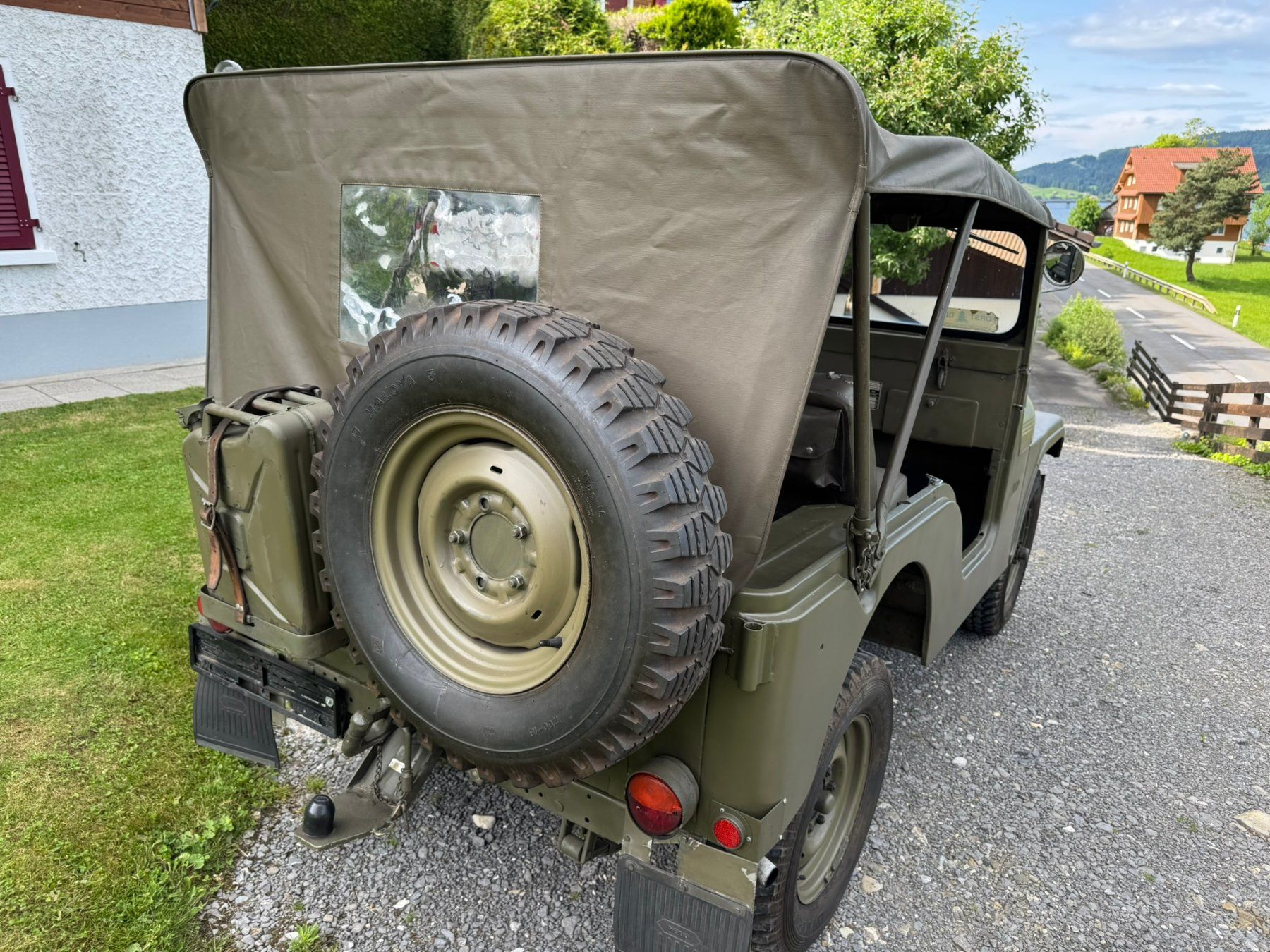 Kaiser Autos: Jeep CJ5 Kaiser 12V orig. CH-Armee – Gebraucht aus Gross von autonauer 3