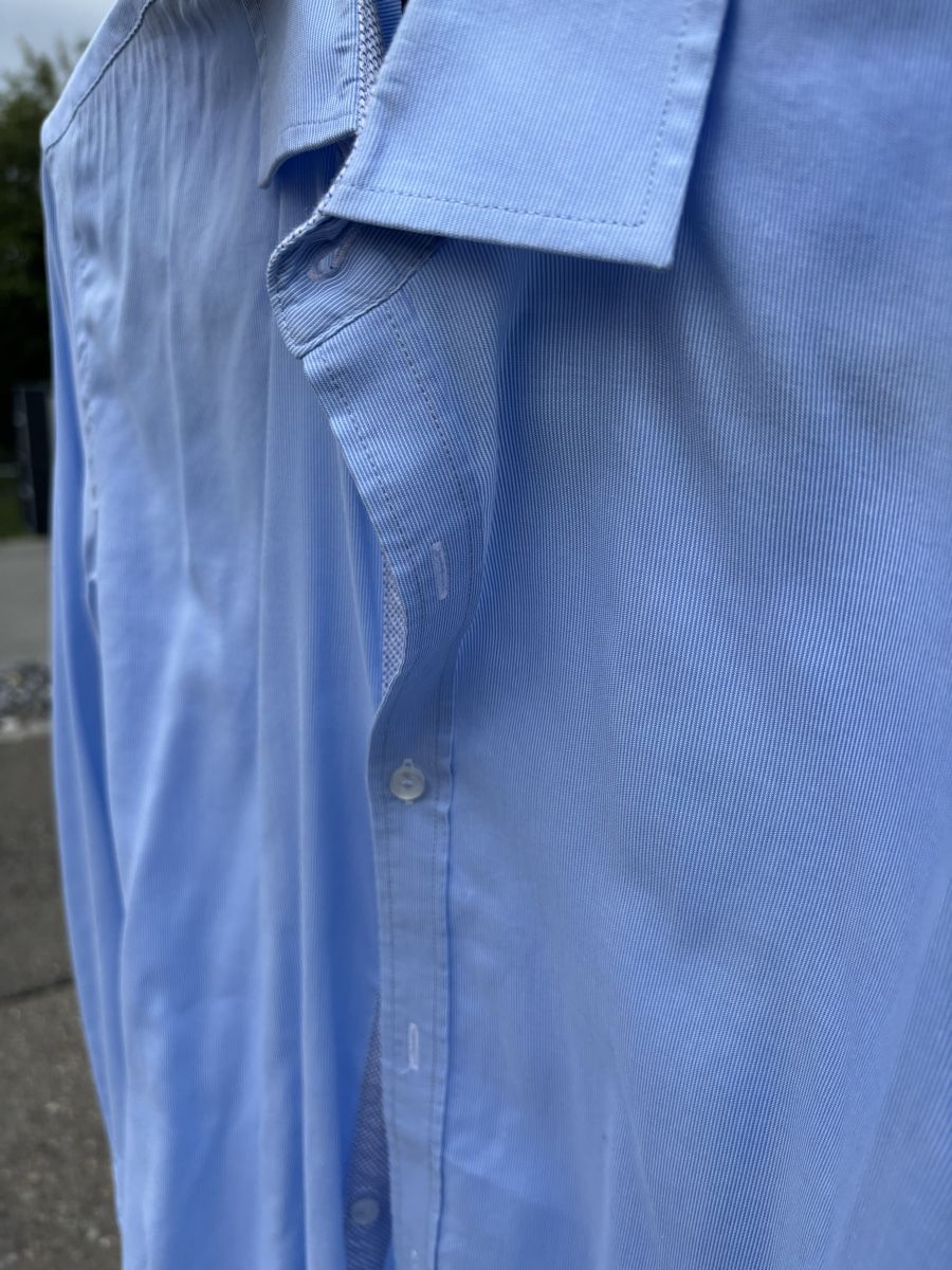 We Camicie: Hellblaues Hemd von WE slim fit – Usato da Schwerzenbach venduto da herzankerkreuz 1