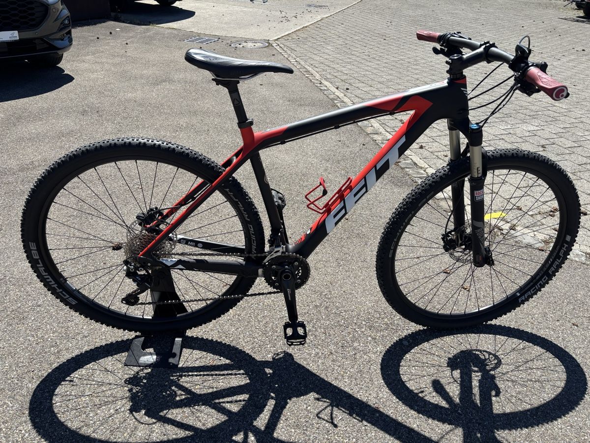 Felt Biciclette: Felt Nine Carbon MTB Grösse L – Usato da Tagelswangen venduto da Bluefox_Crafting 4
