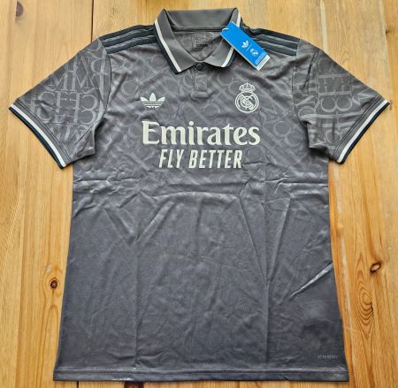 Real Madrid Trikot adidas NEU Grösse L Fussball Spanien