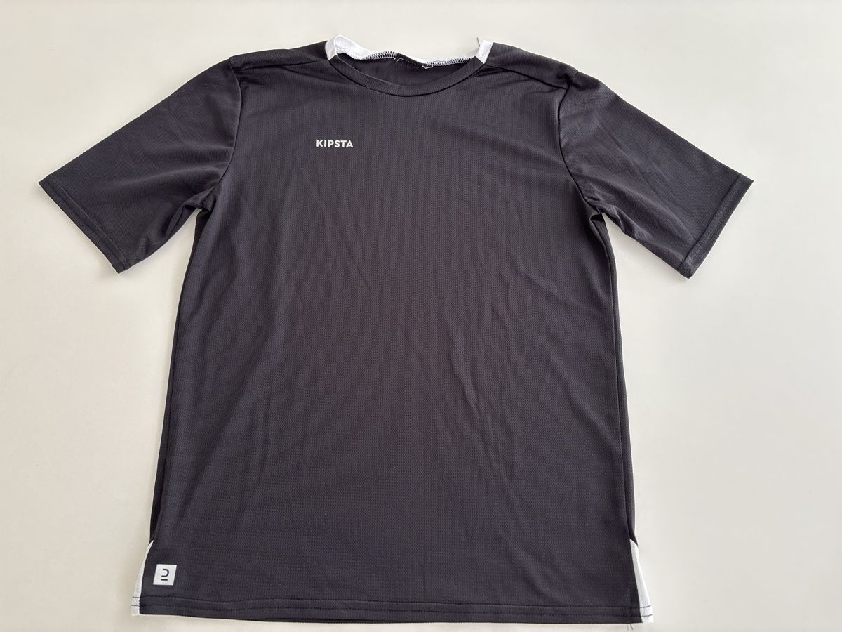 T-shirt: Kipsta Shirt, Grösse 151-160 – Usato da Rain venduto da Denbie