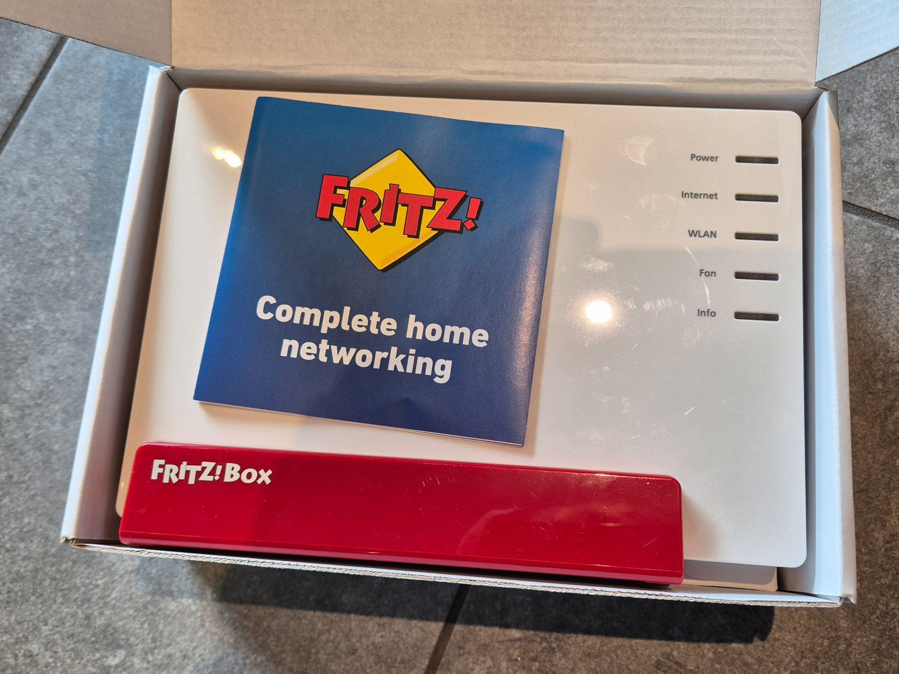 Fritz Modem & Router: FritzBox 7583, neuwertig, originalverpackt – Usato da Unterseen venduto da Kau99