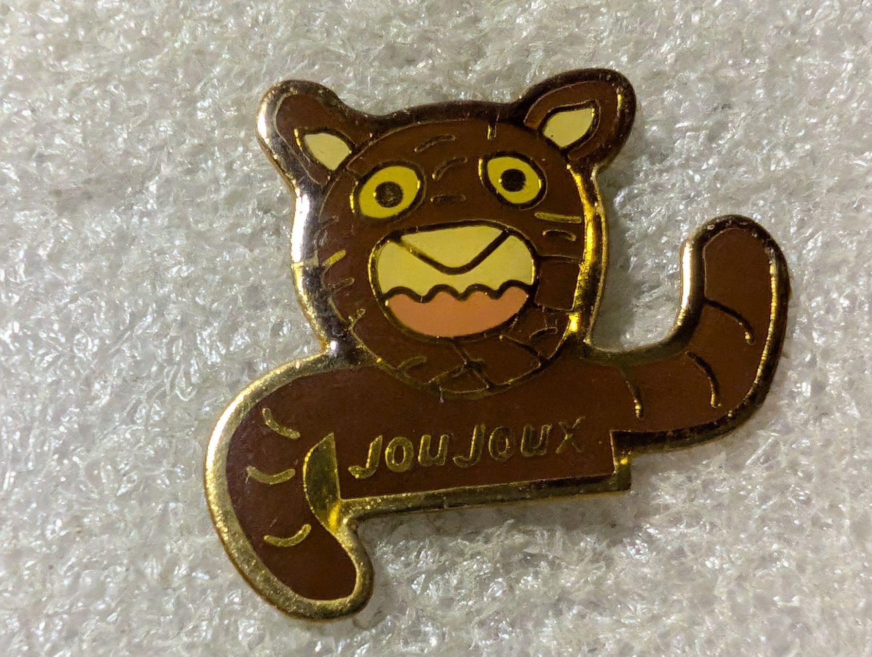 Placchette & Badge: Ansteckpin 145: Jou Joux – Usato da Oppligen venduto da Pin-Fall-Shop