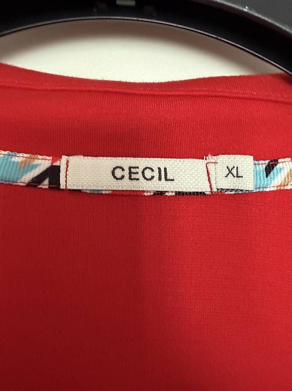 Giacche: Cecil Blazer  – Usato da Wil SG venduto da ell_zj57 2