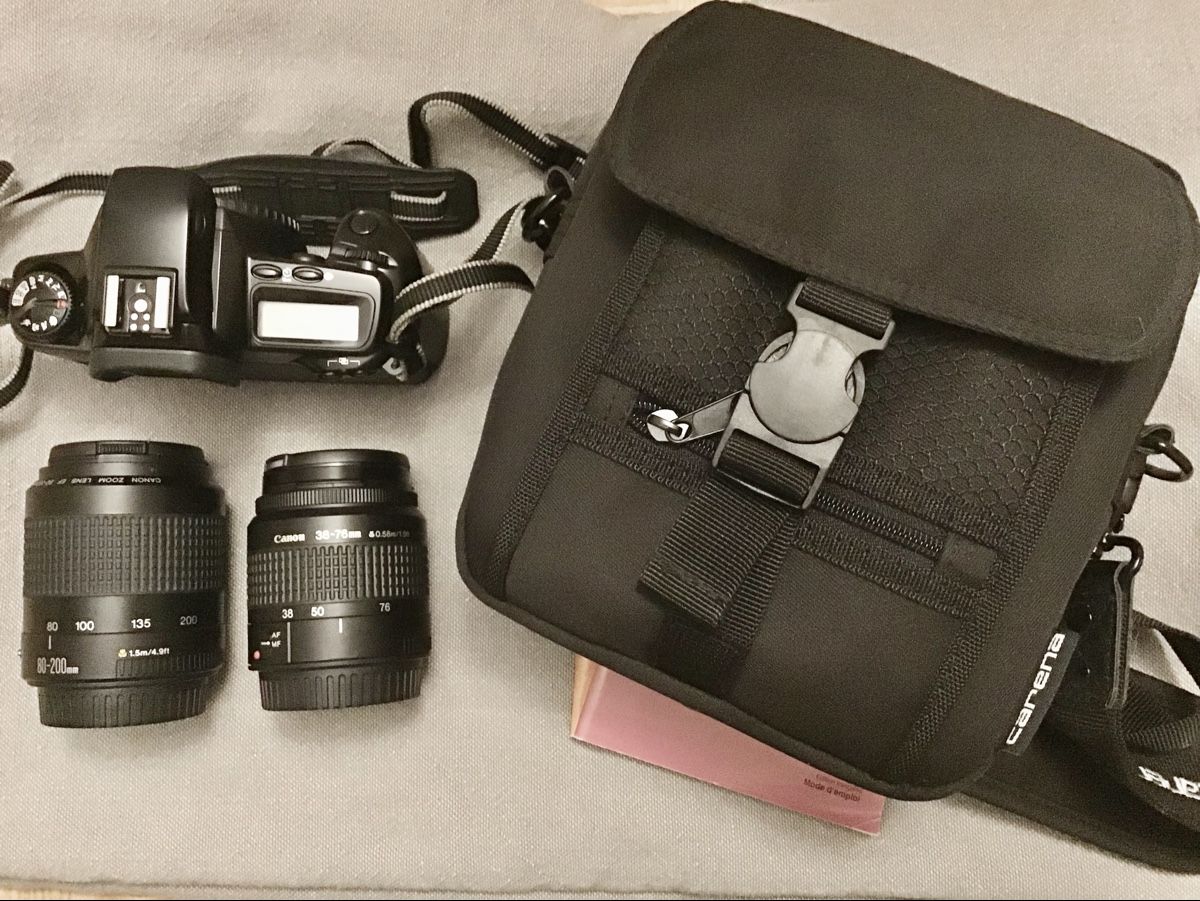Canon Fotocamera: Canon EOS 3000 Spiegelreflexkamera mit 2 Objektiven! – Usato da Winterthur venduto da Ricci2012 4