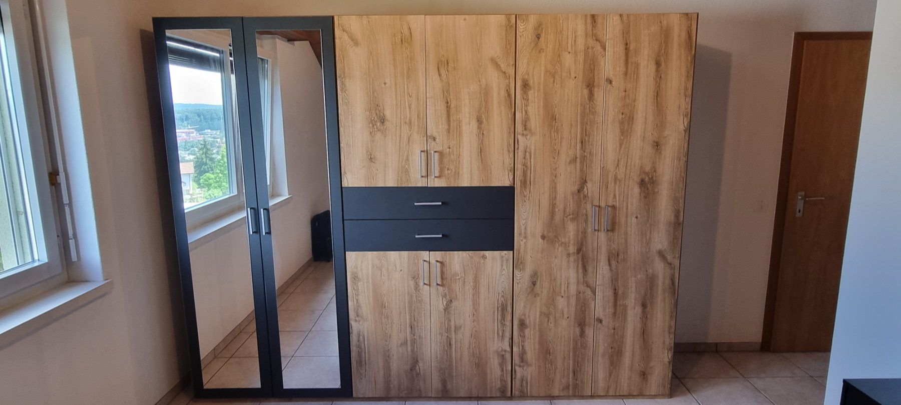 Armoires: Kleiderschrank – D'occasion à Zufikon par rap_9b2t