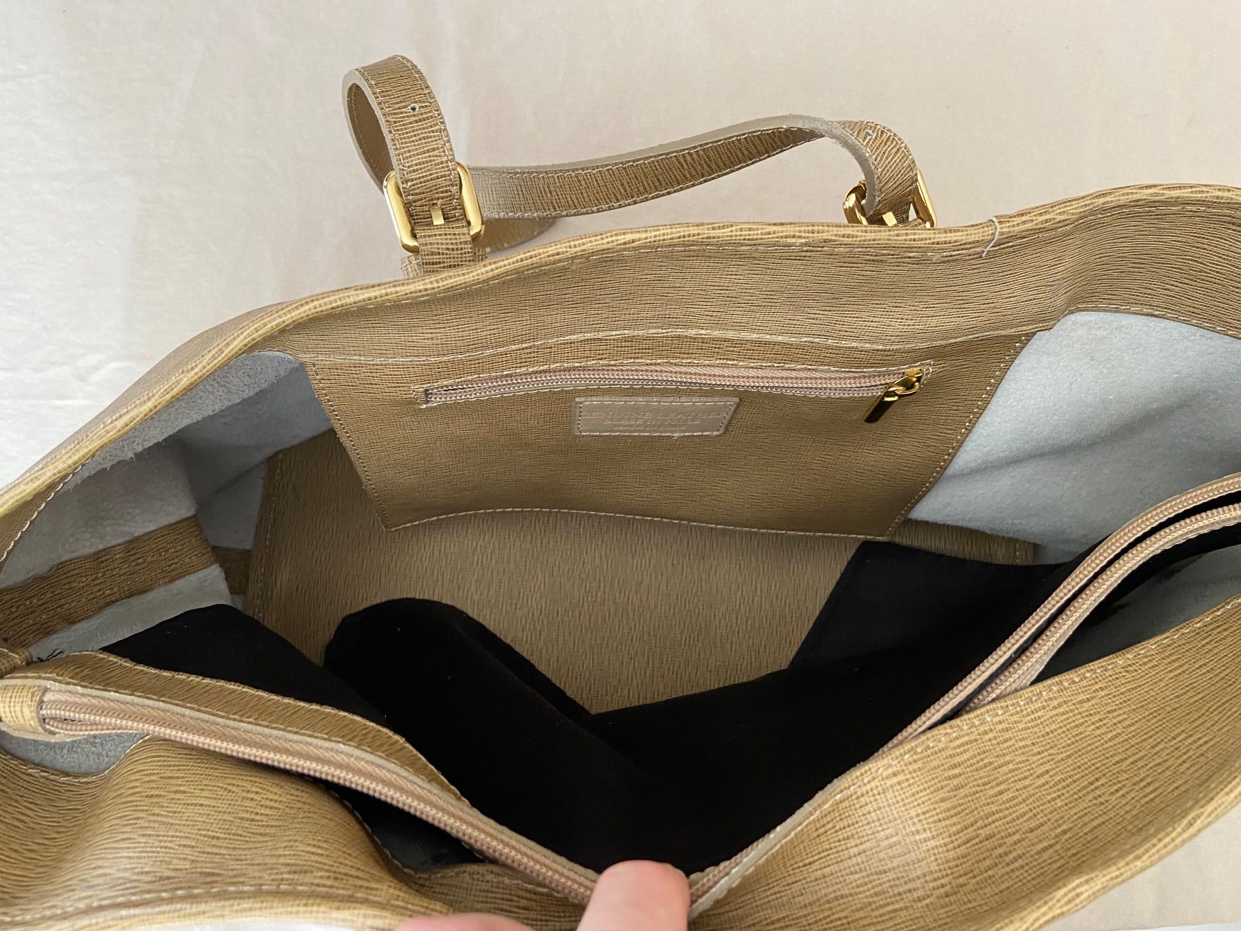 Maddison Borse da donna: Schultertasche – Usato da Muttenz venduto da nataschasia 6