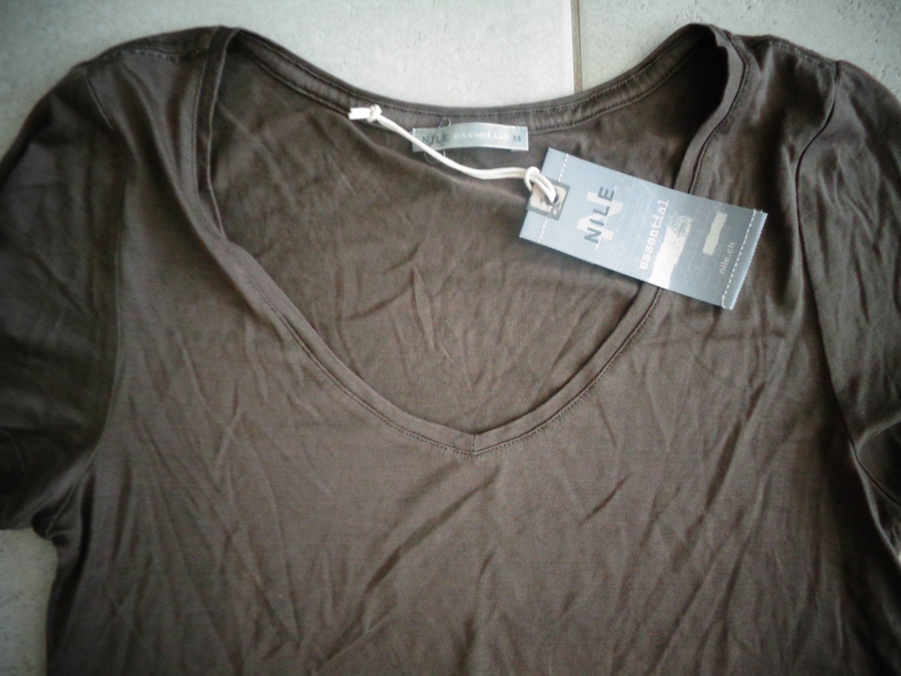 Nile T-shirt: NILE T-SHIRT GR.XS NEU – Nuovo (secondo la descrizione) da Rotkreuz venduto da Samballi 1