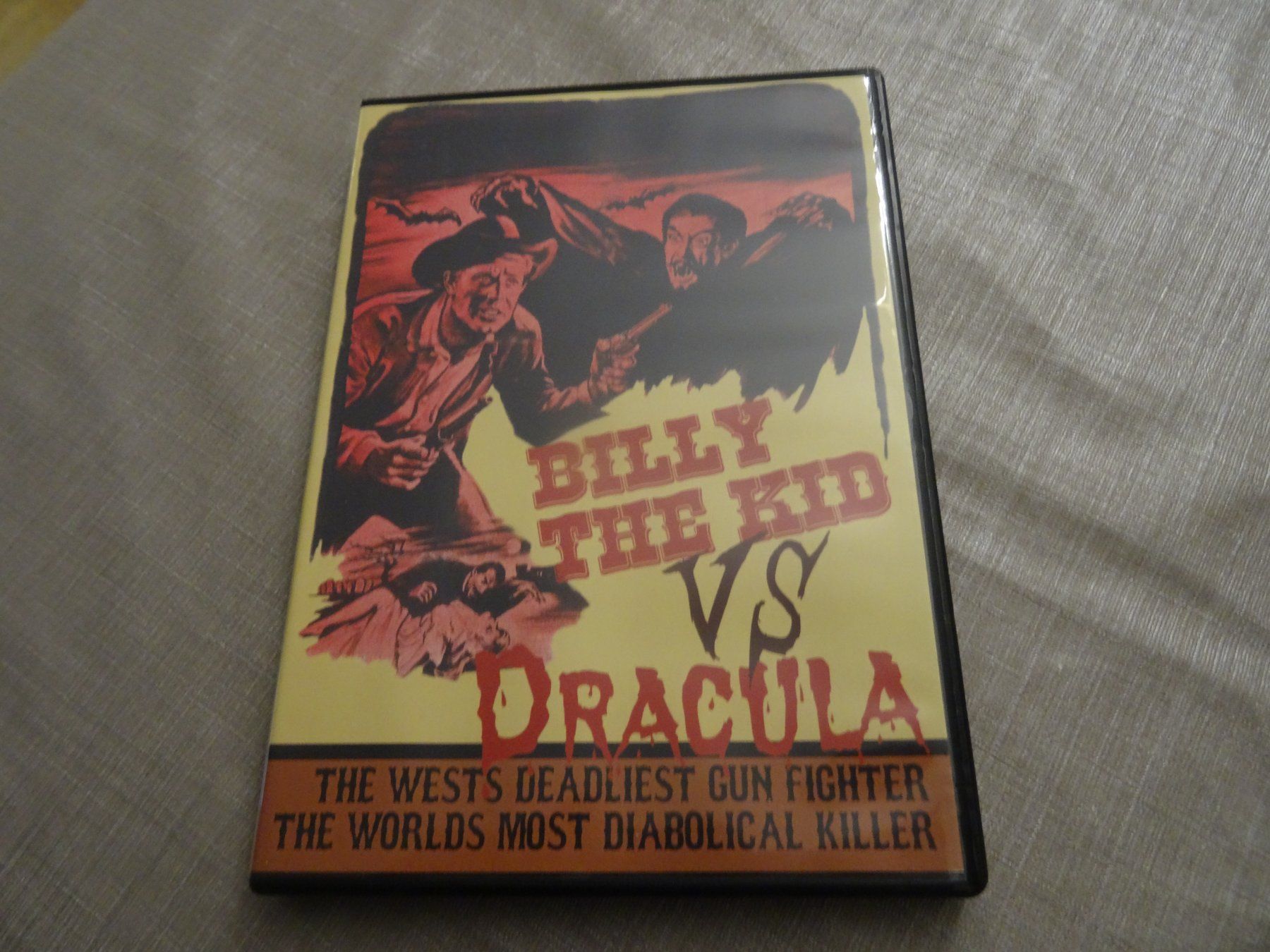 Tutti i DVDs: Billy the Kid vs Dracula DVD – Usato da Olten venduto da Disc-Verkauf