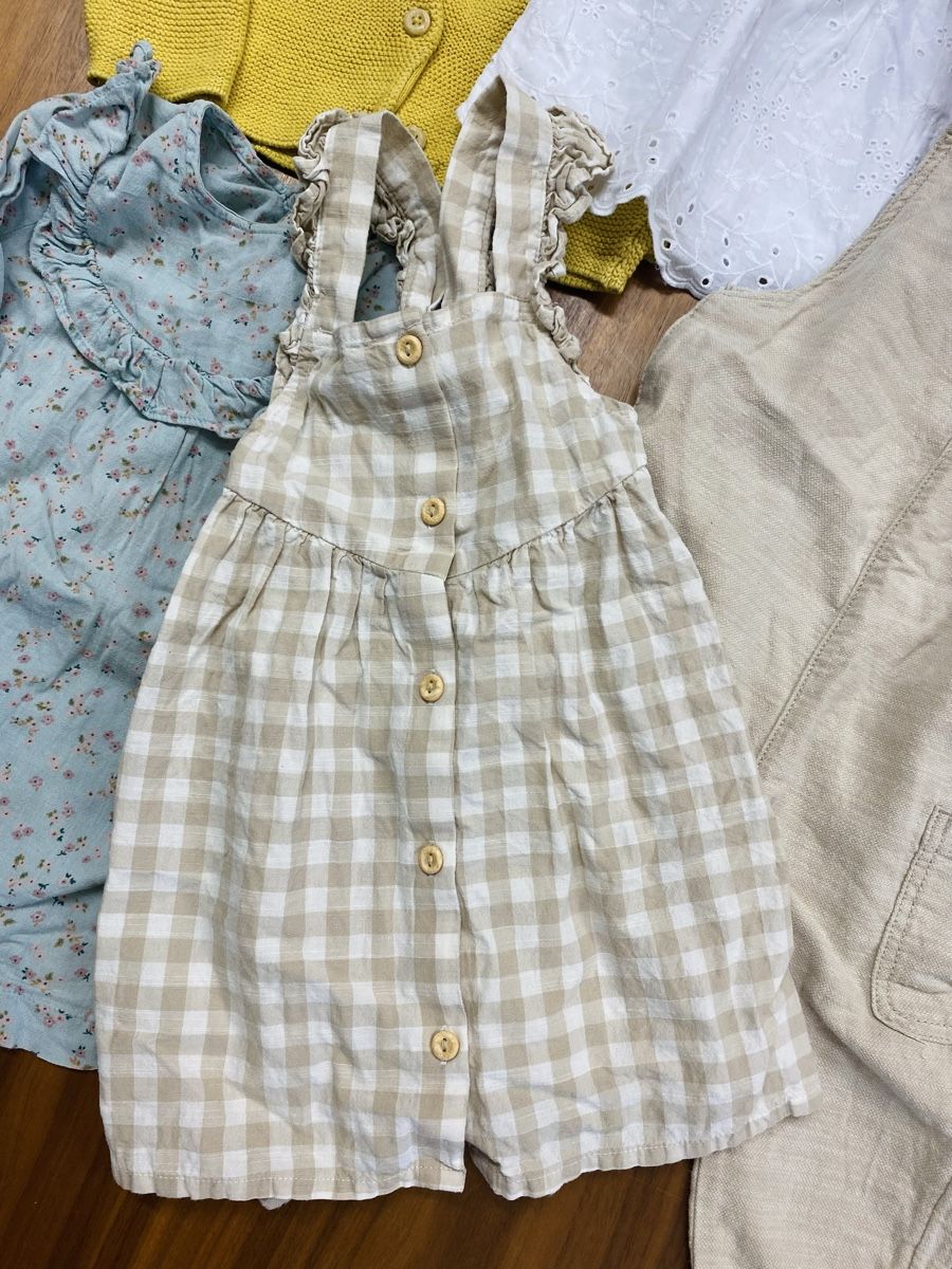 Kleiderpakete & -sets: Kleiderpaket 7- teilig, Gr. 86 – Gebraucht aus Balzers von styleee 1