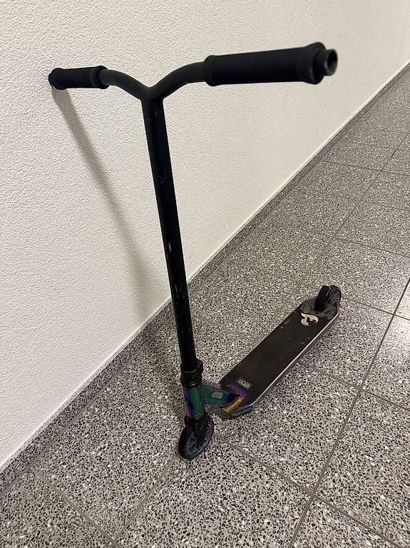 Scooters: Chilli Scooter Rocky Rainbow – D'occasion à Oberengstringen par mas_y58p