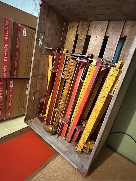 Paletten: 4Stk Palettenrahmen-Aufsatz – Gebraucht aus Necker von liq24 4