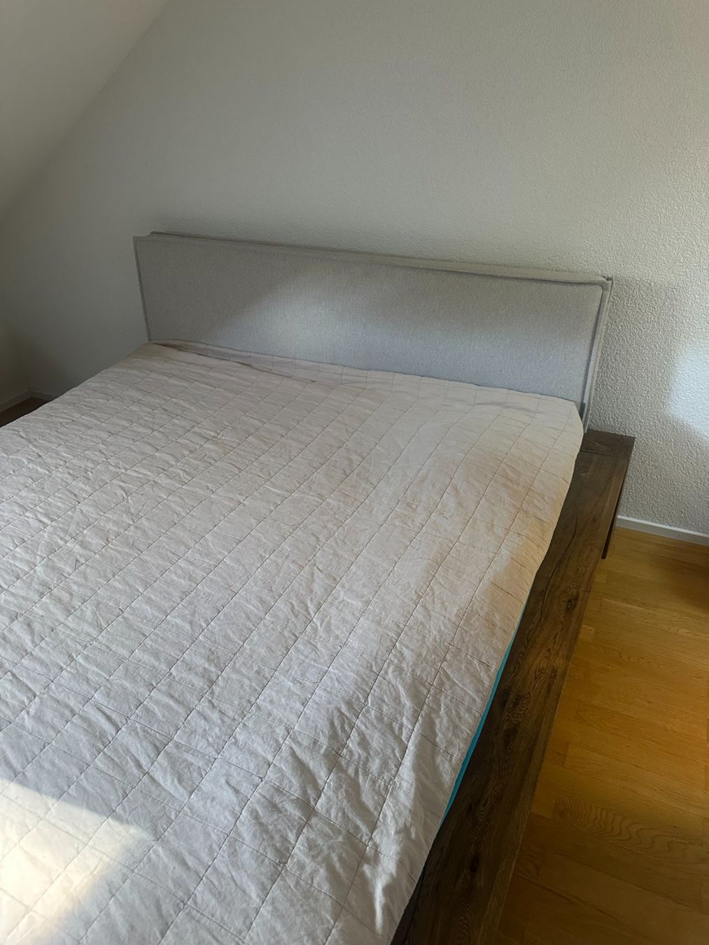 Letti: Schönes Holz Bett – Usato da Basel venduto da mar_mkf7 1