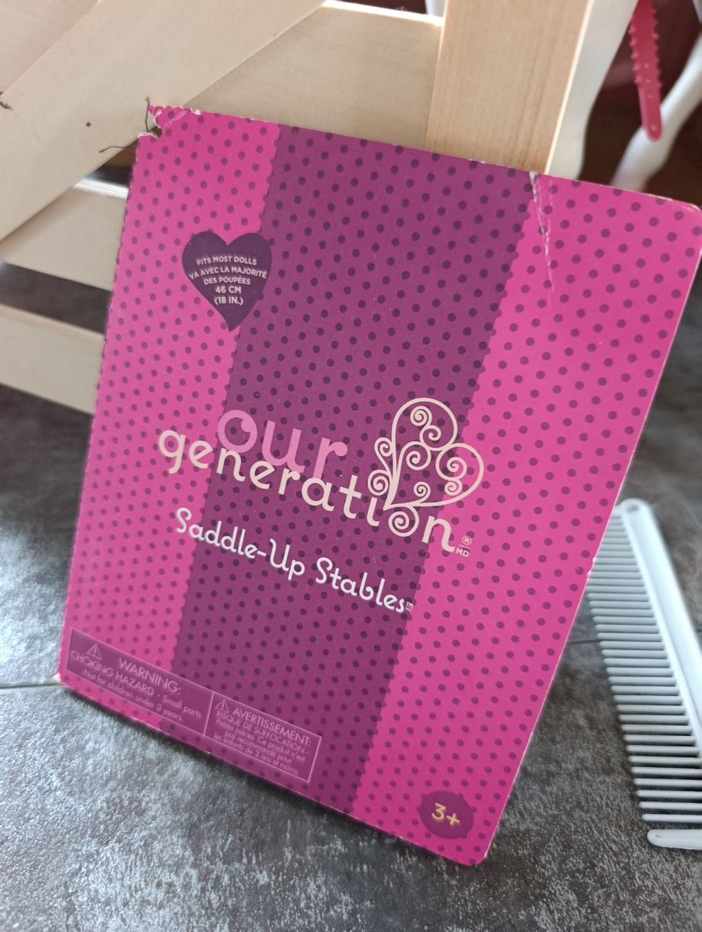Our Generation Spielzeuge: Our Generation Pferdestall + Pferd – Gebraucht aus Strengelbach von Cbrughelli 1