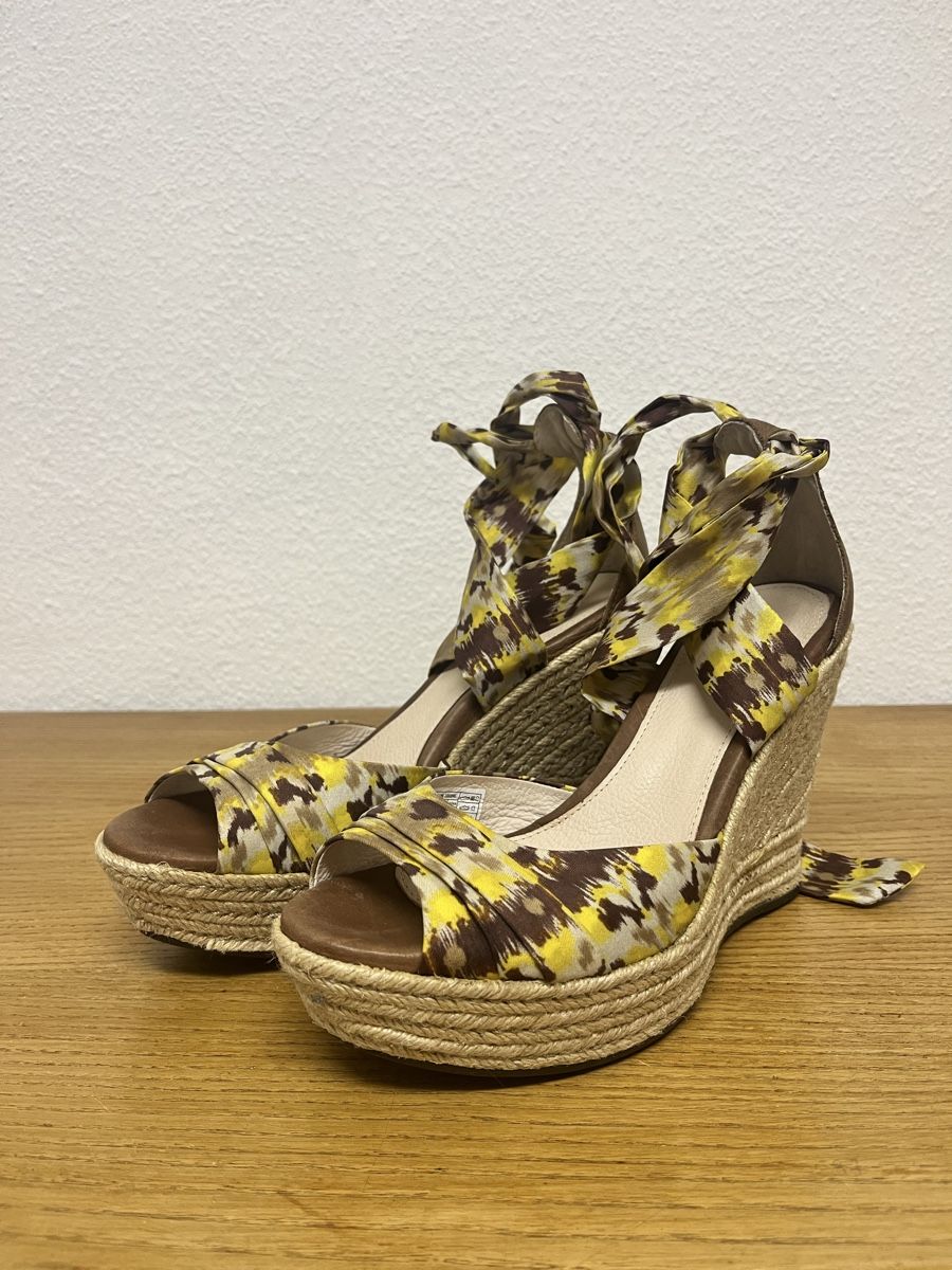 Ugg Scarpe da donna: Wedges UGG Grösse 39 – Usato da Teufenthal AG venduto da Nanahu