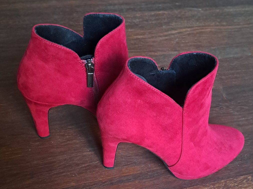 Tamaris Scarpe da donna: Stiefeletten – Usato da Weisslingen venduto da Steph_andstuff 2