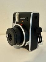  Fujifilm Instax Mini 40  Black/Silver  Instant Camera 