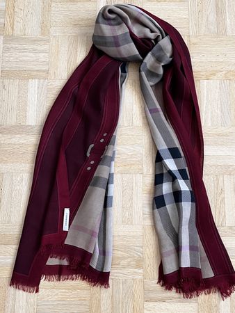 Burberry Schal kariert dunkelrot beige mit Reittier Motiv