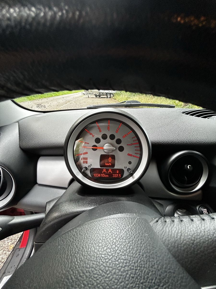 Mini Autos: Mini One (Mit MFK und Service) – D'occasion à Zunzgen par jef_9jr7 4