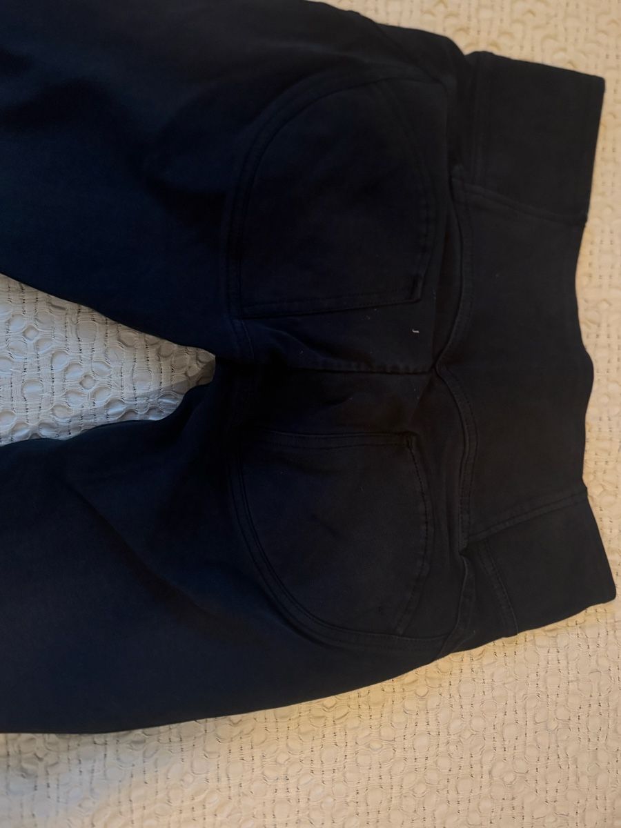 Freddy Pantaloni: Freddy Pants - Black - Size Small - Great Condition! – Usato da Bern venduto da djinal 1