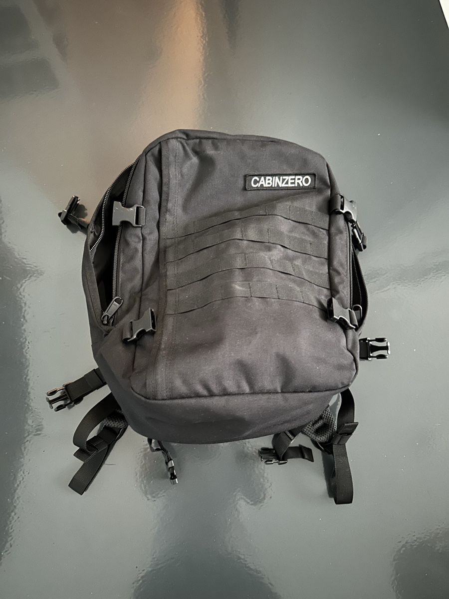 Rucksäcke: Rucksack CabinZero schwarz – Neu (gemäss Beschreibung) aus Schlieren von James1010