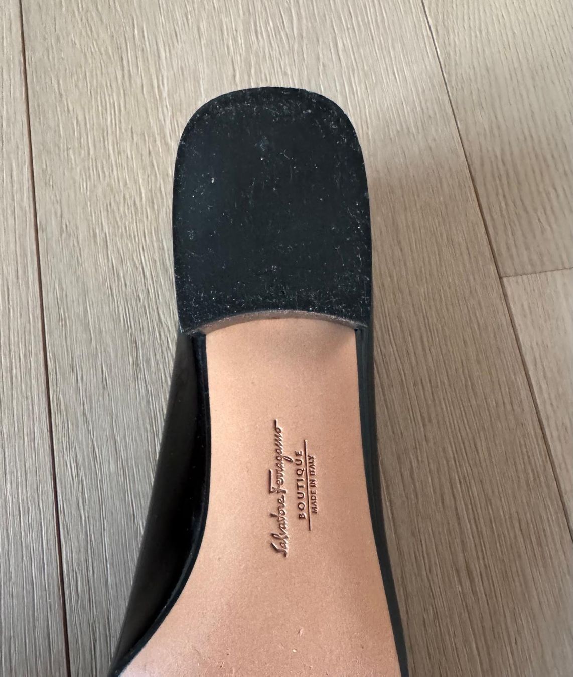 Salvatore Ferragamo Scarpe da donna: Elegante Lackschuhe von Ferragamo – Usato da Zollikon venduto da gab_v26c 1